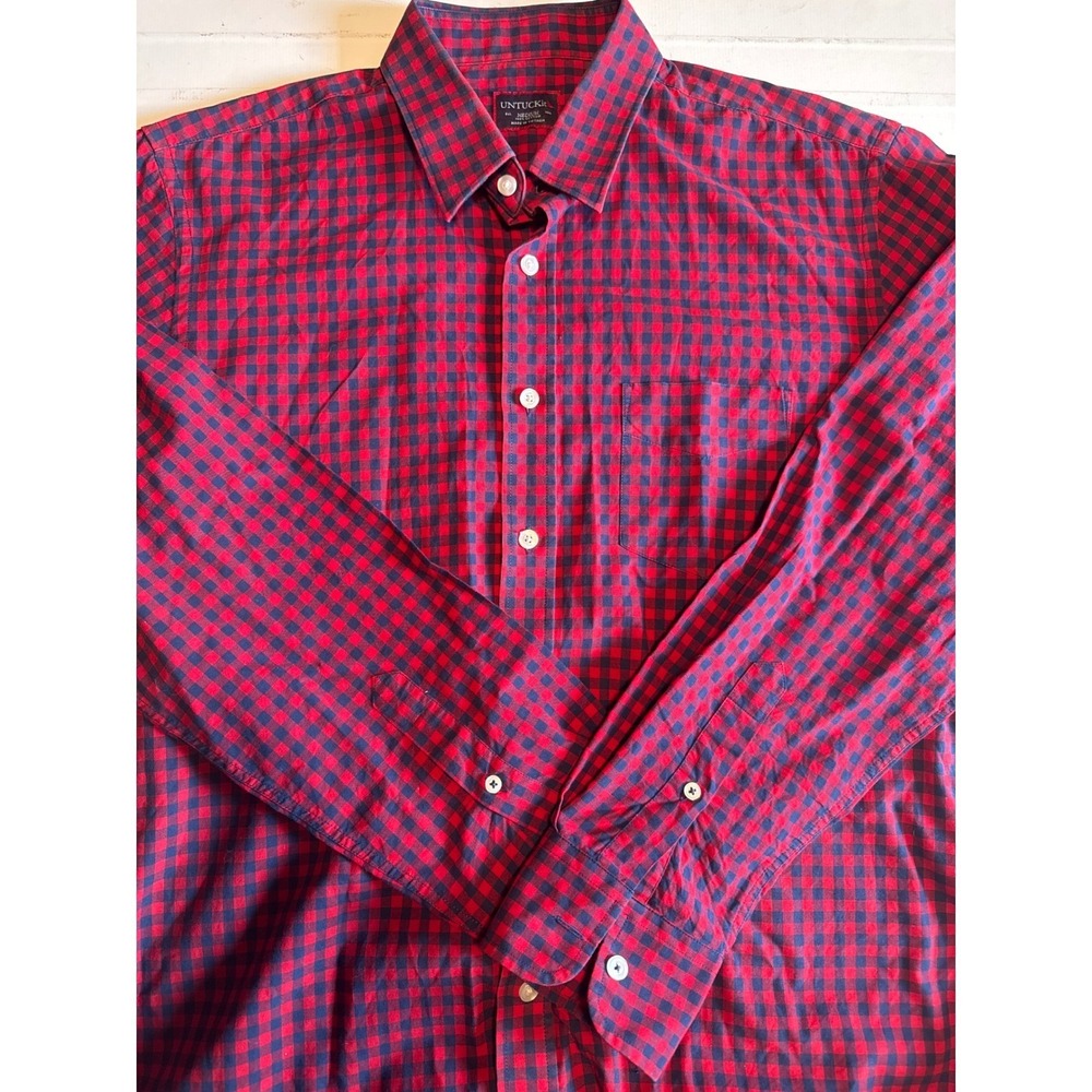 UNTUCKit Button Down Shirt Mens Medium Red Navy‎ Gingham Excellent Long Sleeve